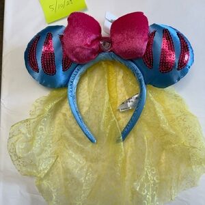 Disney Snow white mickey ears
